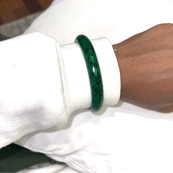 Green Marbled Bangle - Picture 2 of 2